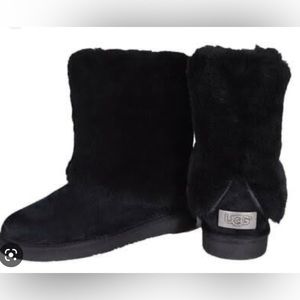UGG Patten Sherpa Black on Black Boots
